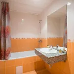 ホテル Perla Plaza Hotel 3*