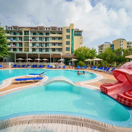 Hotel Perla Plaza