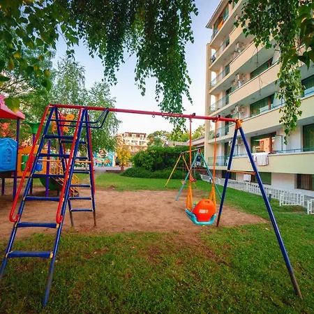 Hotel Perla Plaza