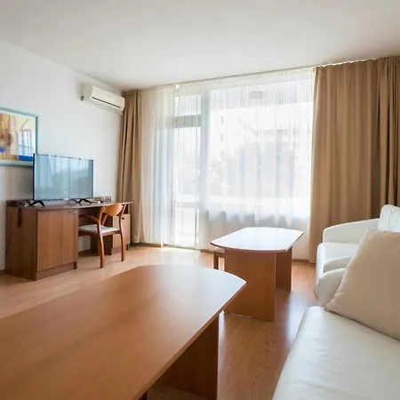 Perla Plaza 3* Primorsko