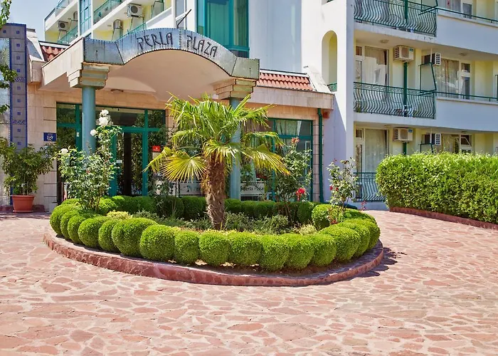 Perla Plaza فندق