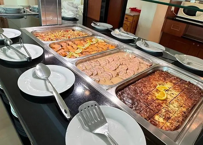 מלון Perla Plaza