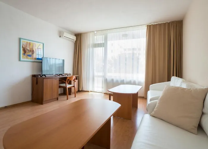 Perla Plaza 3* بريمورسكو