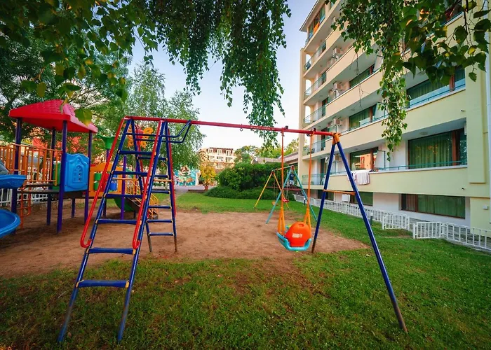 מלון Perla Plaza